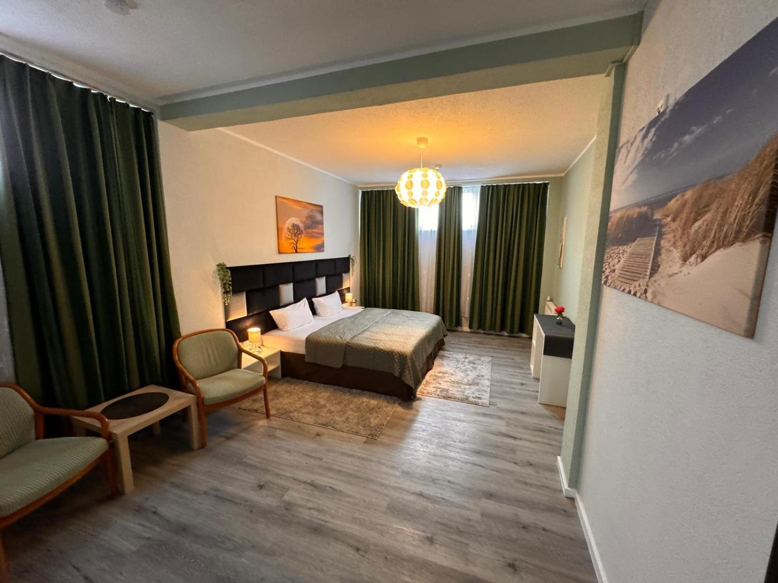 F-F Haus Monteuren Unterkunft Neuhausen auf den Fildern Exteriér fotografie