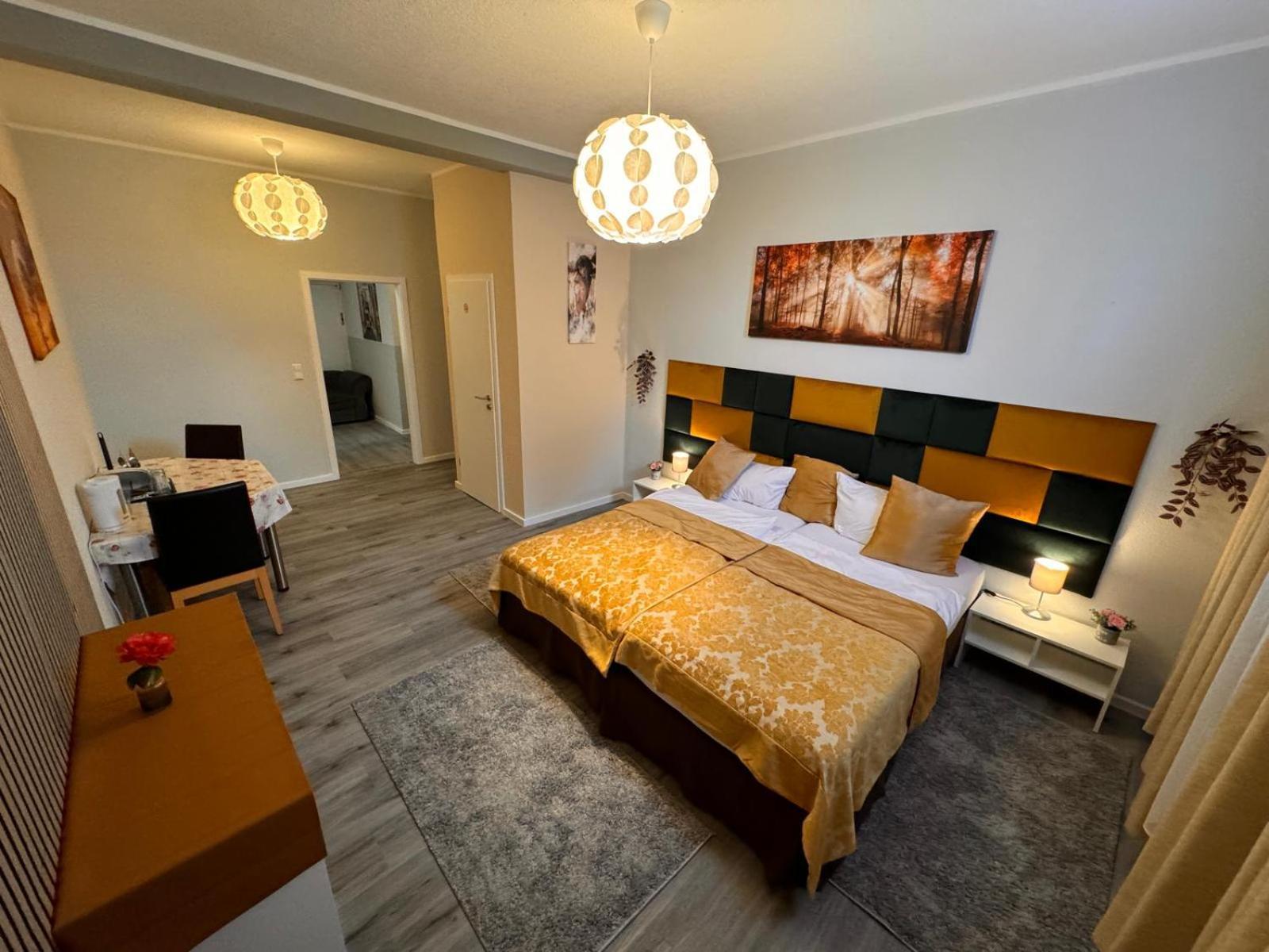 F-F Haus Monteuren Unterkunft Neuhausen auf den Fildern Exteriér fotografie